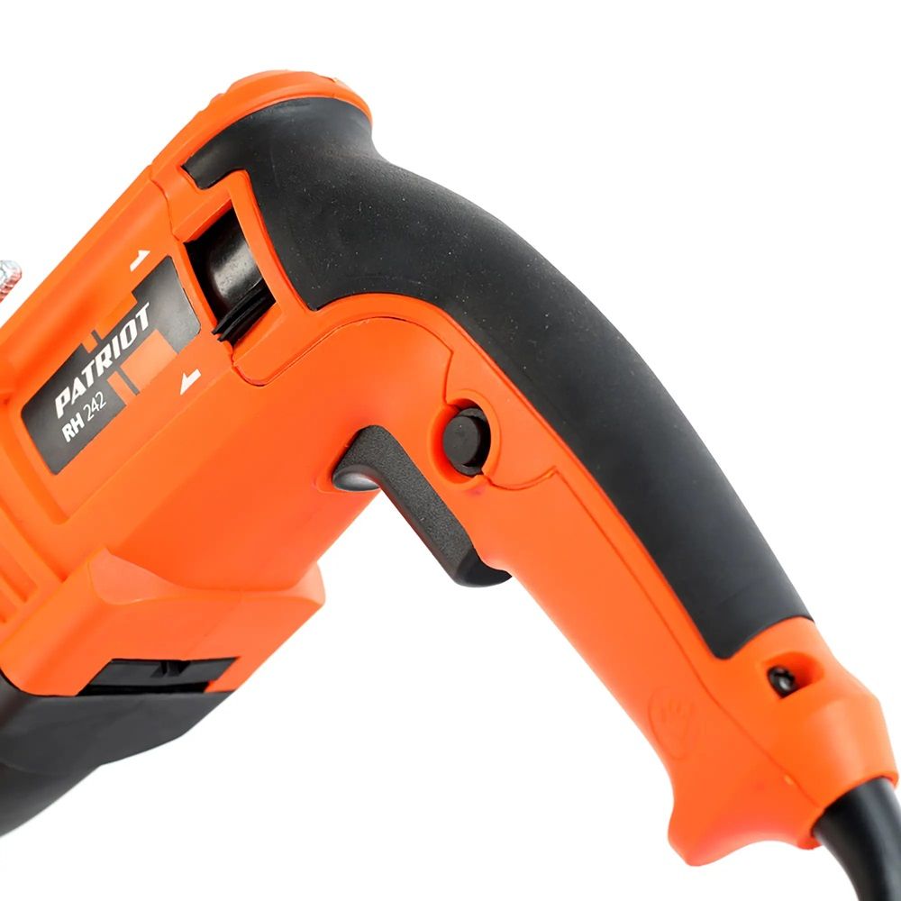 Перфоратор Patriot RH 242 720Вт 1,9 Дж