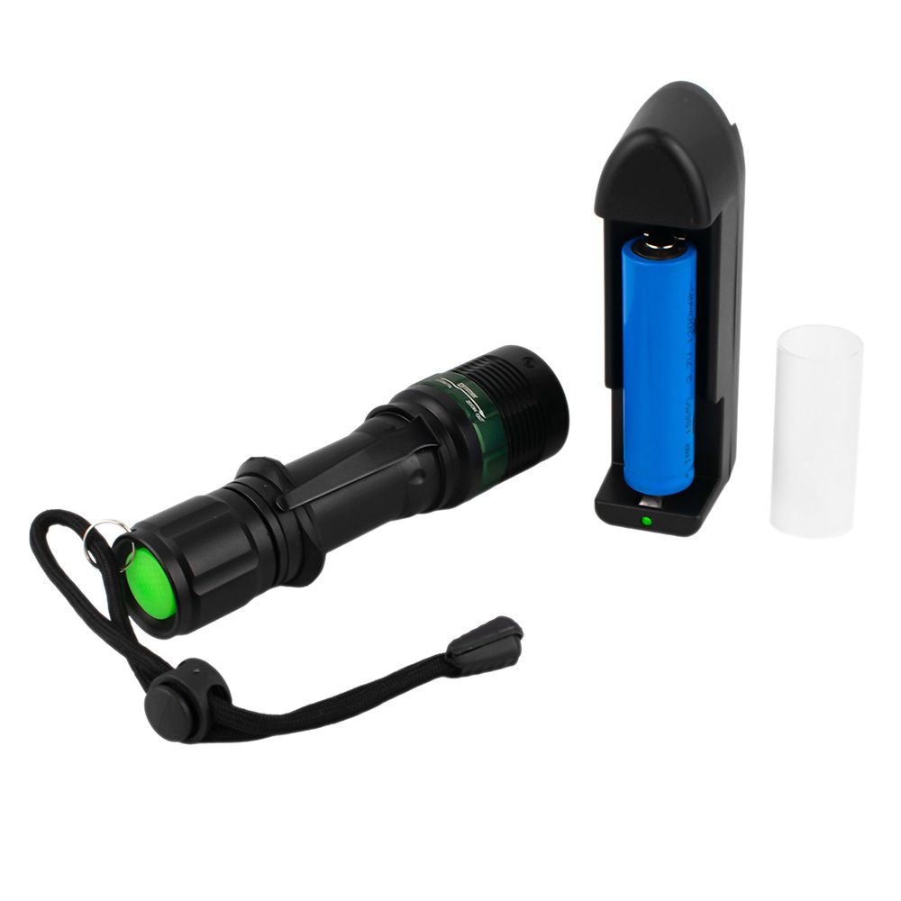 Фонарь E142 (аккум. 220В CREE 3Вт пласт. бокс; черн.) Ultraflash 12187